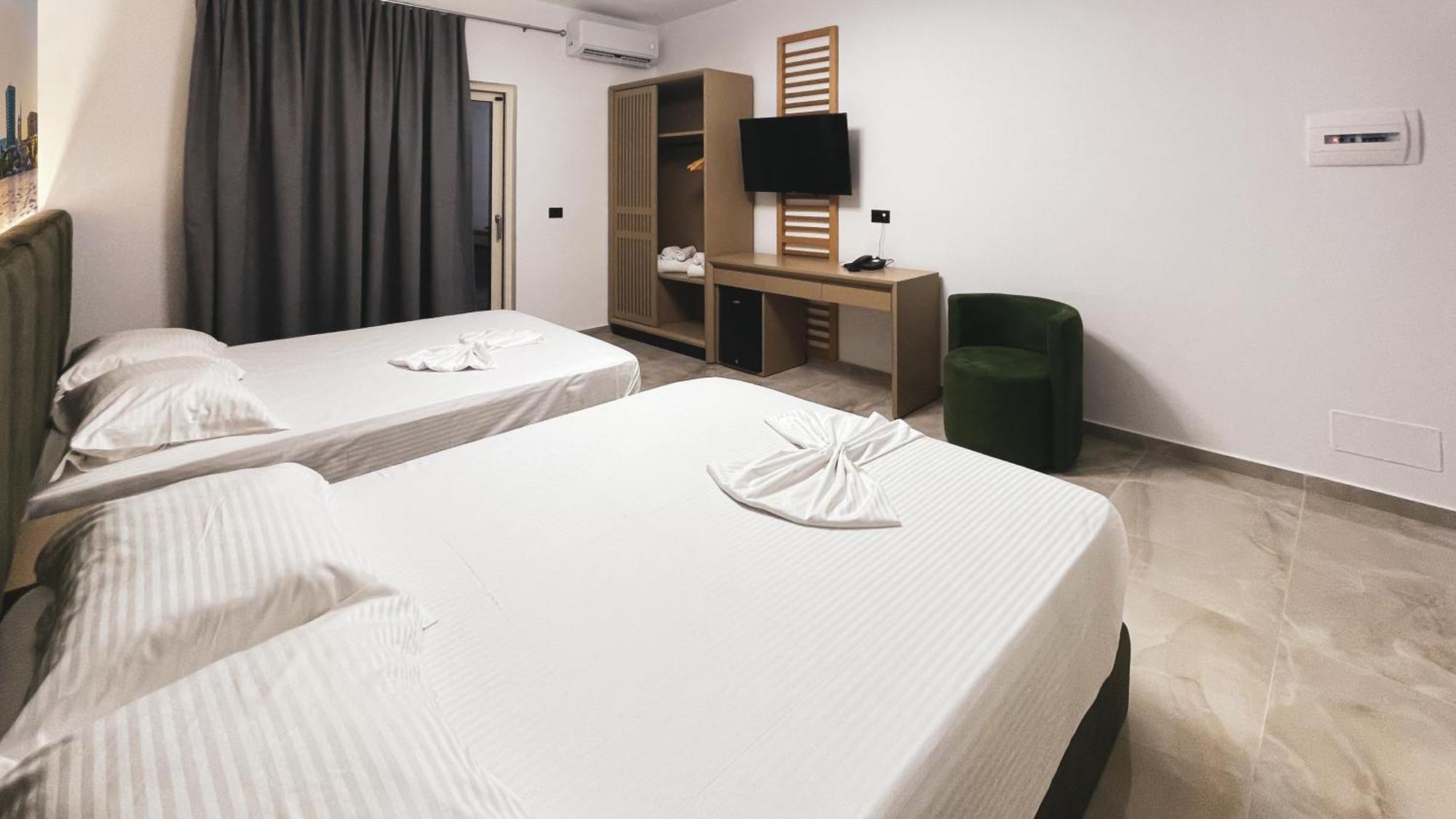Hotel Ruko Boutique โกเลม ภายนอก รูปภาพ